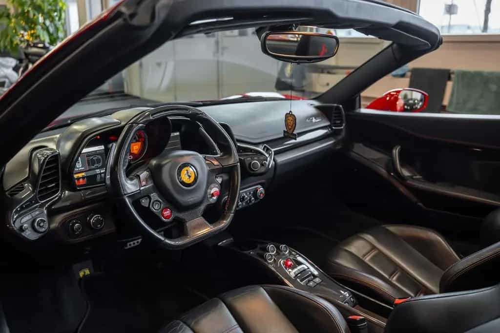 Ferrari 458 Italia Spider 04/2012-photo-11