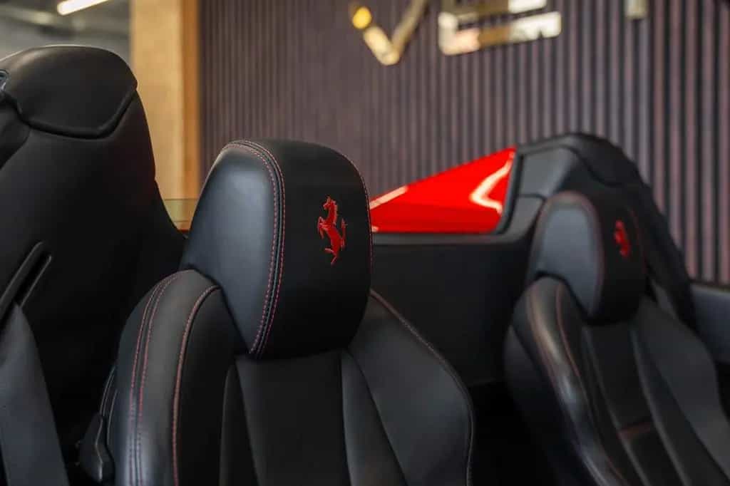 Ferrari 458 Italia Spider 04/2012-photo-15