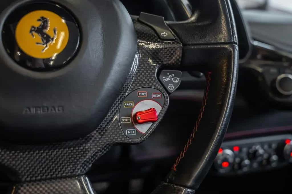 Ferrari 458 Italia Spider 04/2012-photo-22