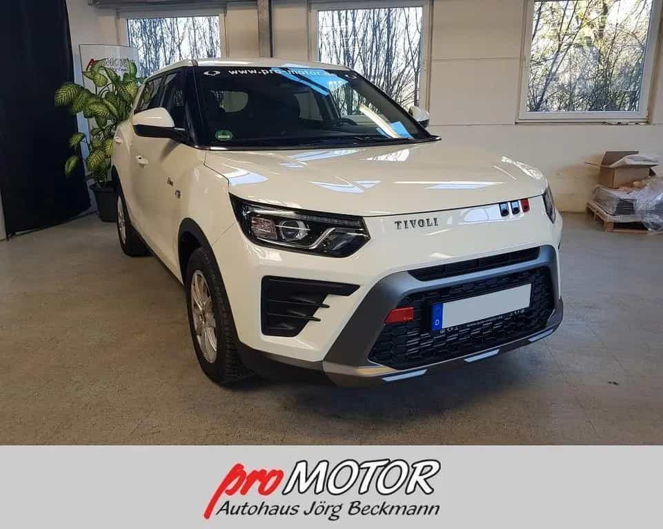 KGM Tivoli 1.5 T-GDI Sondermodell "Nomad" AT 2WD 01/2026-photo-1