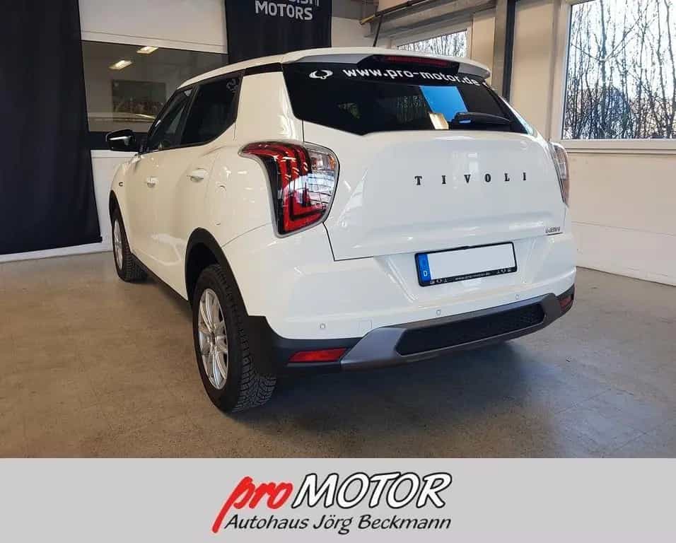 KGM Tivoli 1.5 T-GDI Sondermodell "Nomad" AT 2WD 01/2026-photo-3