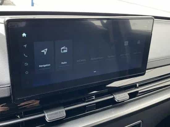 KGM Musso Grand 2.2 E-XDI AT 4WD Core HARDTOP AHK di null-photo-19