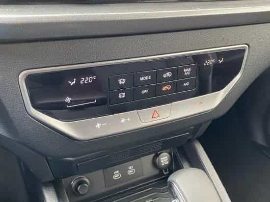 KGM Musso Grand 2.2 E-XDI AT 4WD Core HARDTOP AHK di null-photo-20