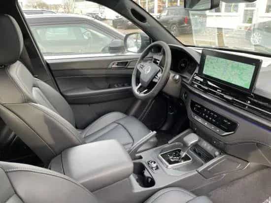 KGM Musso Grand 2.2 E-XDI AT 4WD SoMo KHAN 3.5t AHL null-photo-16