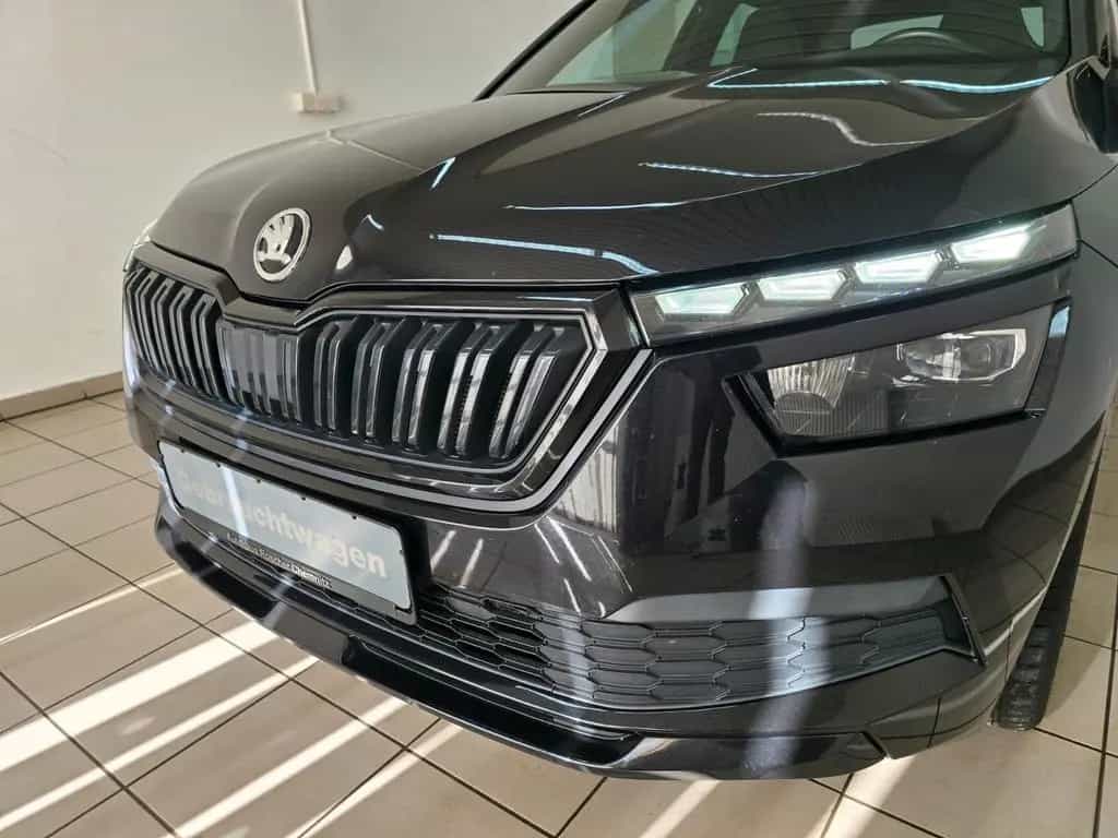 Skoda Kamiq 1.5 TSI DSG Monte Carlo LED Panorama 18" 06/2021-photo-4
