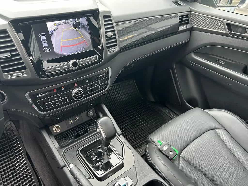 Ssangyong MUSSO 4WD Black Line Edition Automatik 3000 kg 08/2024-photo-14