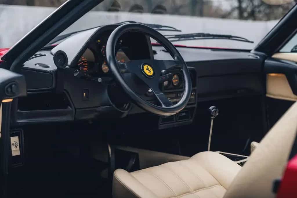 Ferrari 328 GTS / Rosso Corsa / Crema Leather 09/1986-photo-19