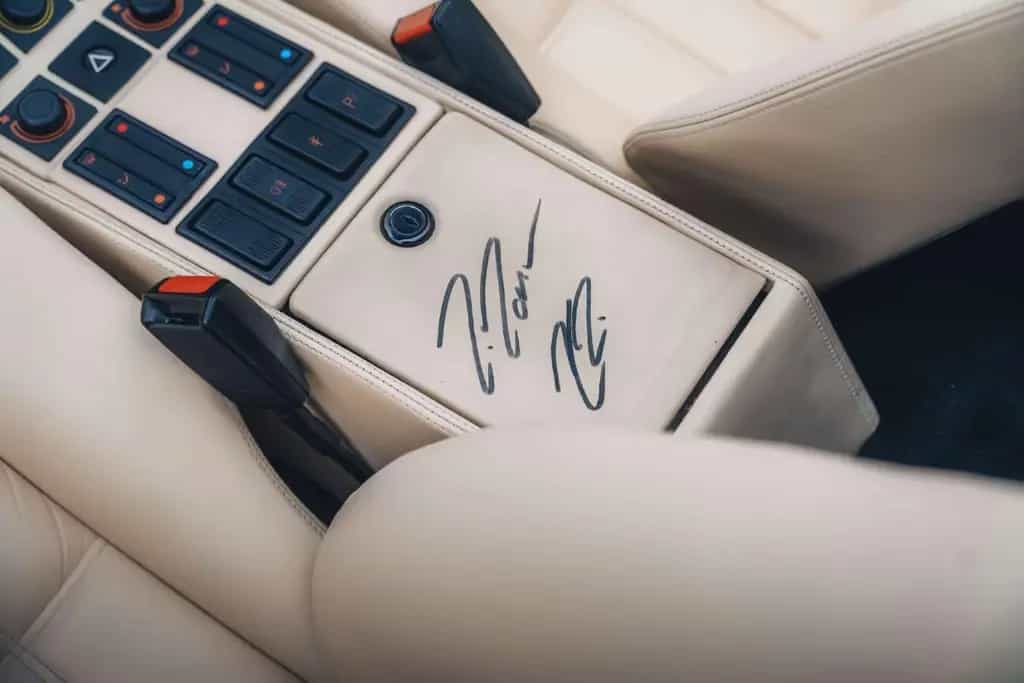 Ferrari 328 GTS / Rosso Corsa / Crema Leather 09/1986-photo-21