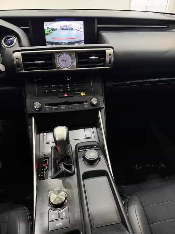 Lexus IS 300 *LED*NAVI*KAM*LEDER*ACC*SHZ* 02/2016-photo-14