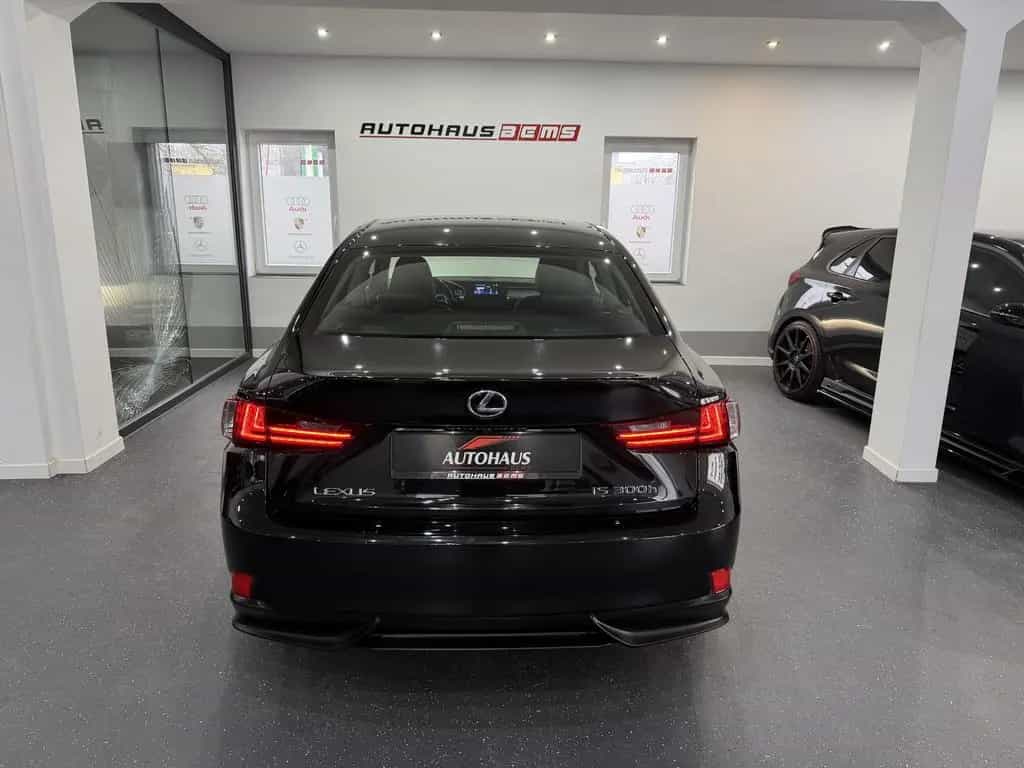 Lexus IS 300 *LED*NAVI*KAM*LEDER*ACC*SHZ* 02/2016-photo-3