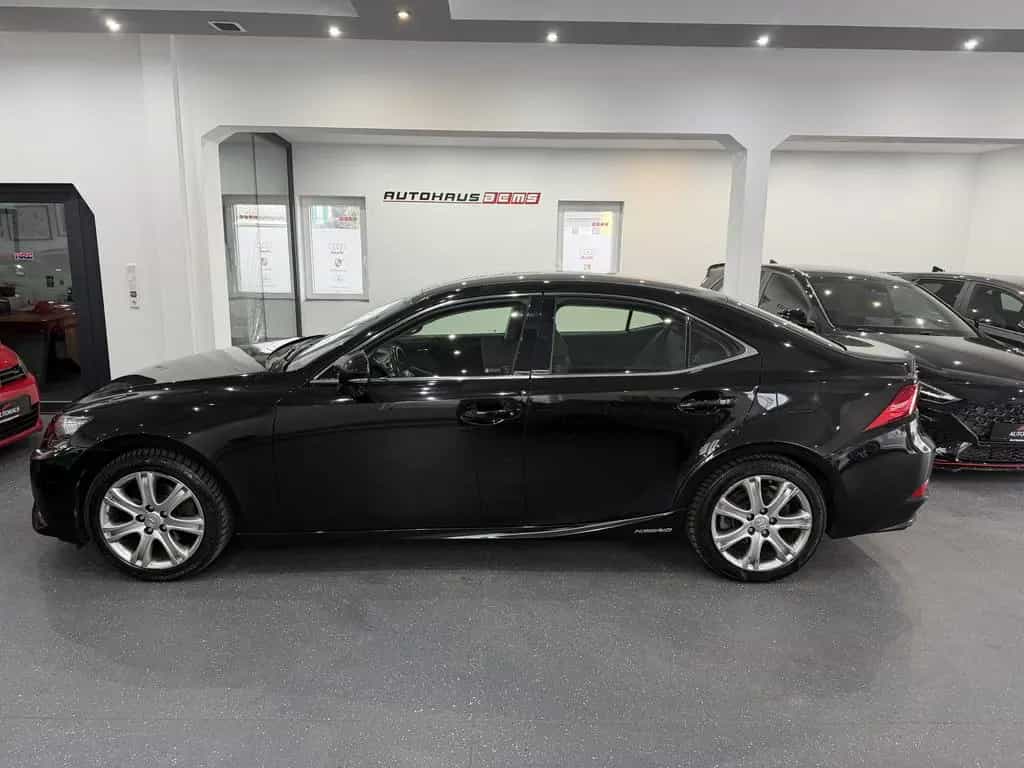 Lexus IS 300 *LED*NAVI*KAM*LEDER*ACC*SHZ* 02/2016-photo-7