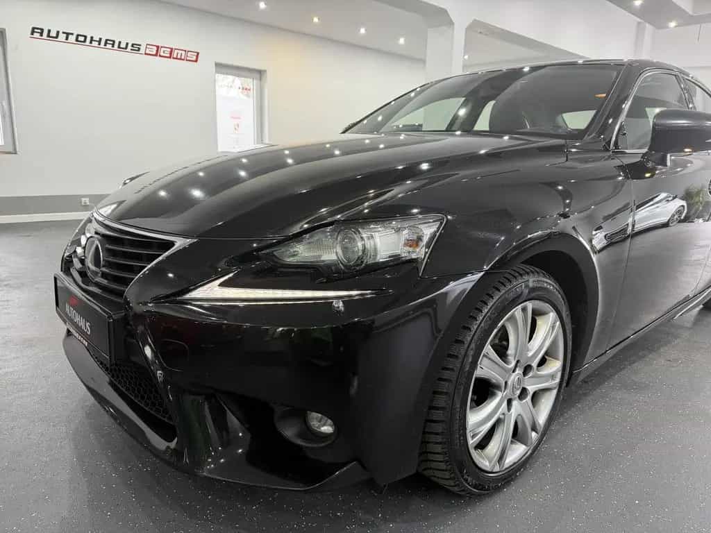 Lexus IS 300 *LED*NAVI*KAM*LEDER*ACC*SHZ* 02/2016-photo-8