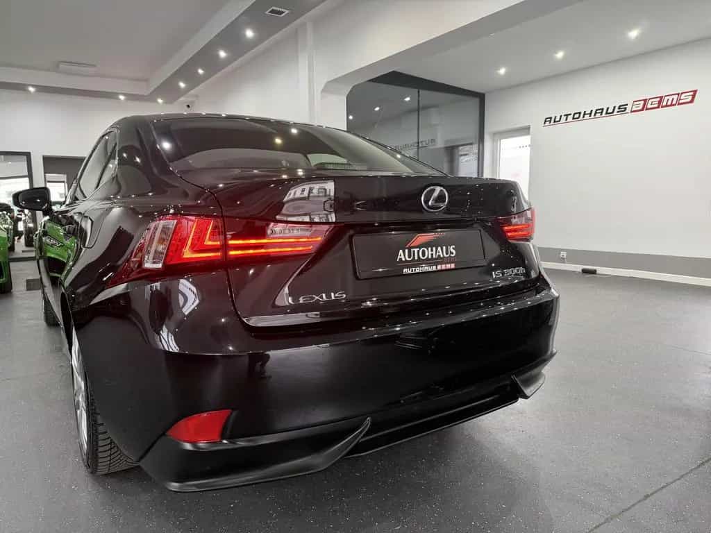 Lexus IS 300 *LED*NAVI*KAM*LEDER*ACC*SHZ* 02/2016-photo-9