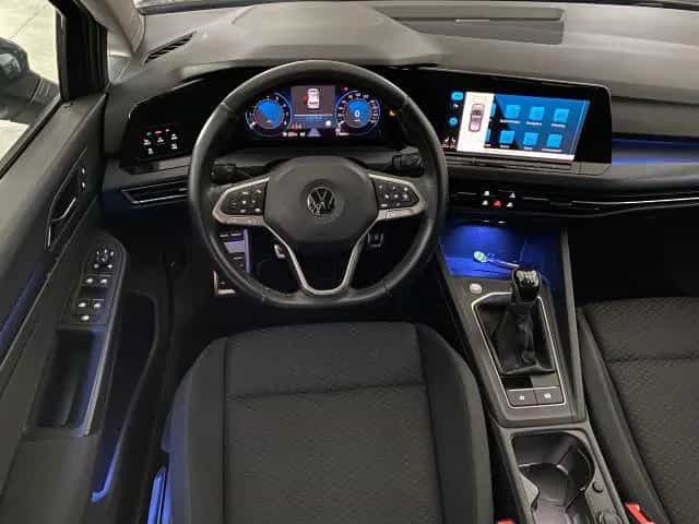 Volkswagen Golf VIII United 1.5 TSI PANO+AHK+NAVI 02/2021-photo-6