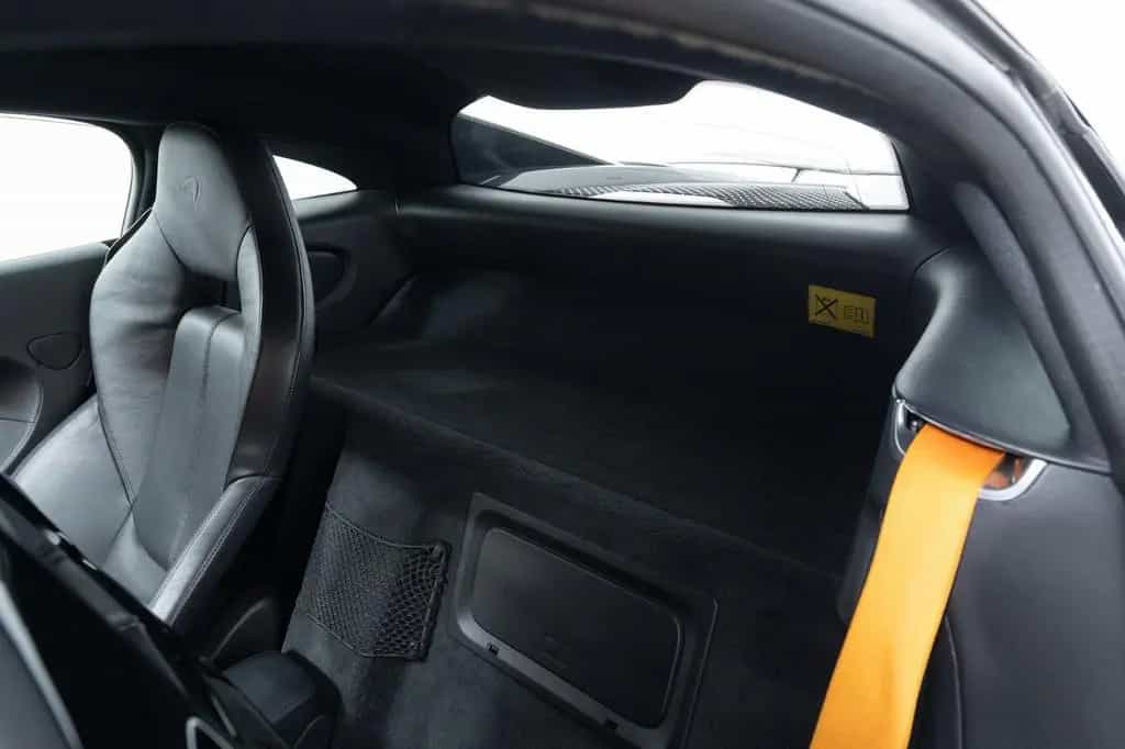McLaren 540C 01/2019-photo-11