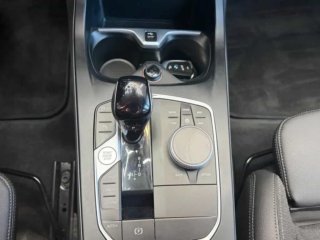BMW 118 i Aut.Advantage+AHK+Navi+Leder+DAB+VirtualC. 12/2021-photo-13