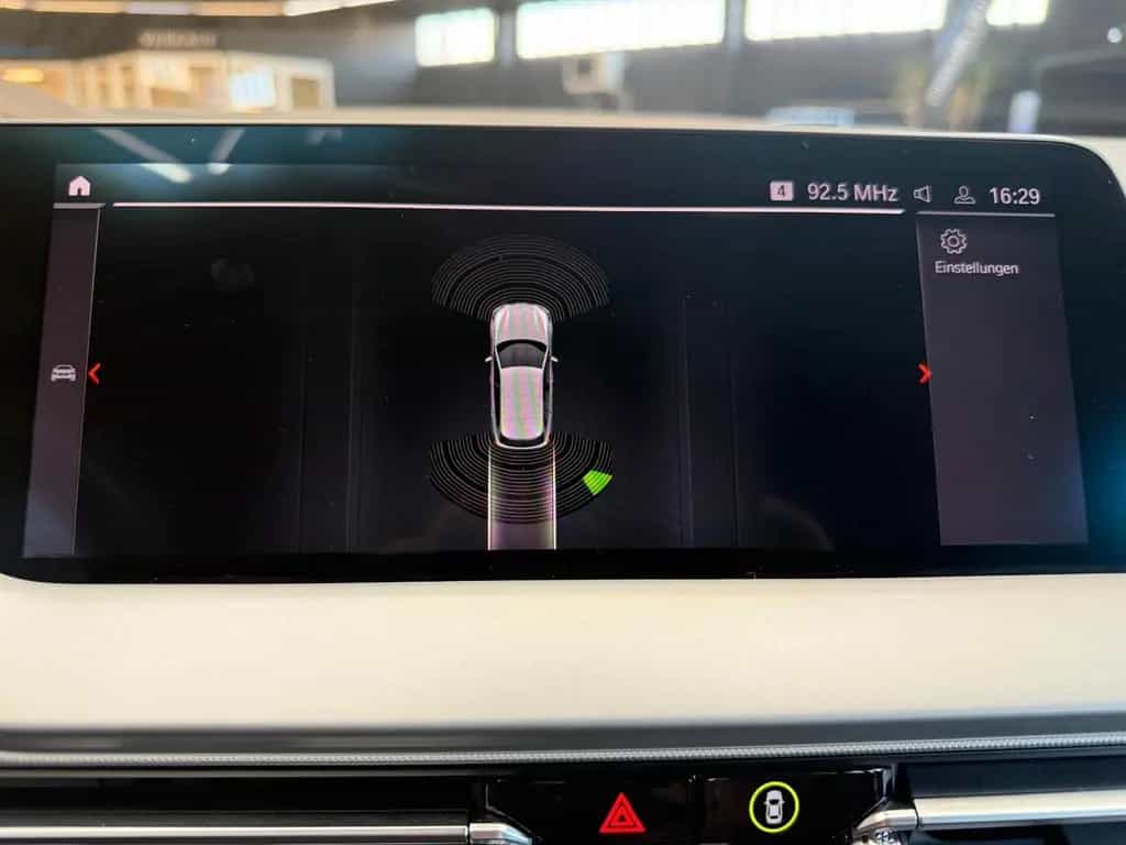 BMW 118 i Aut.Advantage+AHK+Navi+Leder+DAB+VirtualC. 12/2021-photo-17