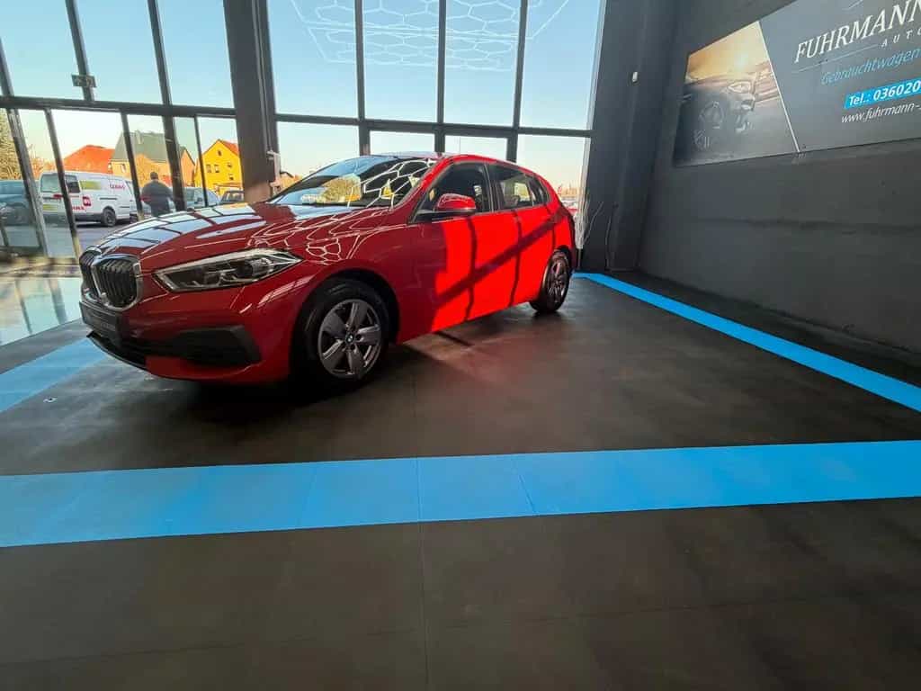 BMW 118 i Aut.Advantage+AHK+Navi+Leder+DAB+VirtualC. 12/2021-photo-6