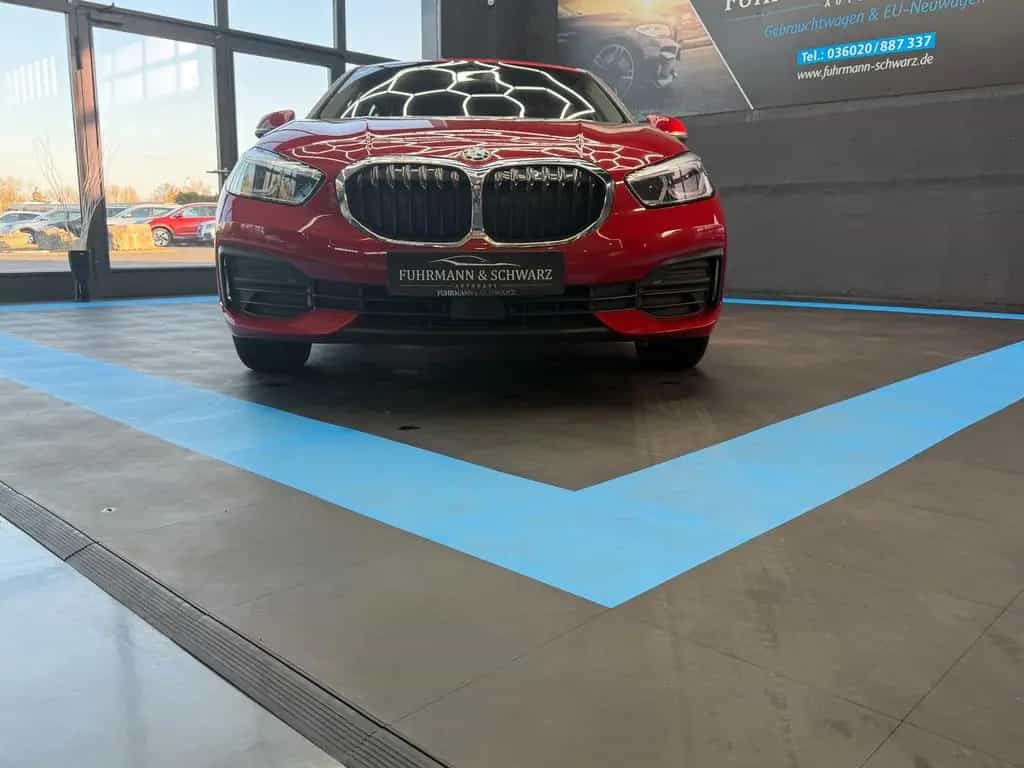 BMW 118 i Aut.Advantage+AHK+Navi+Leder+DAB+VirtualC. 12/2021-photo-8