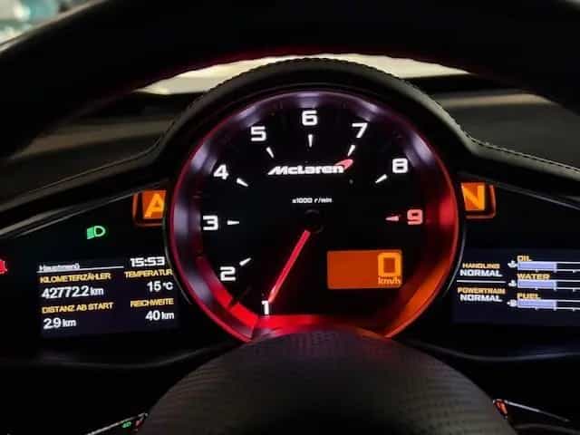McLaren MP4-12C 3.8 V8 Spider - Volcano Yellow 05/2013-photo-15