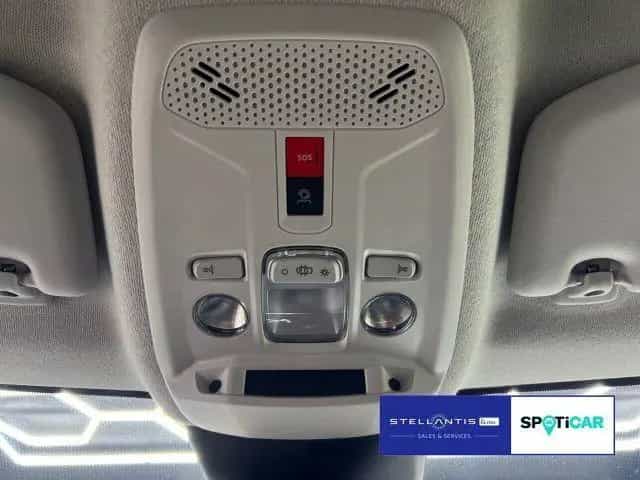 Citroën C4 1.2 PureTech 130 Max (EURO C4 1.2 PureTech 13 12/2023-photo-16