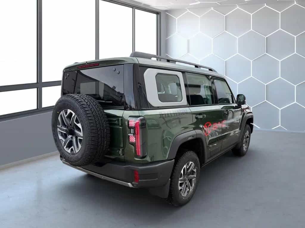 BAIC BJ40 PRO 4x4 AT 02/2026-photo-2