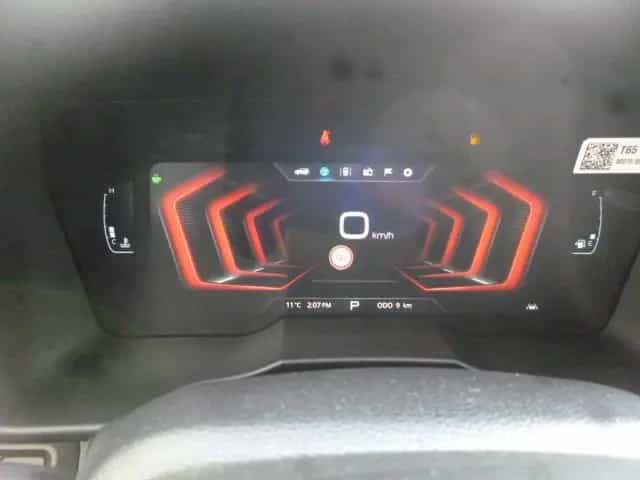 KGM Tivoli 1,5 AUTOMATIC Essential Plus METALLIC/AC null-photo-5