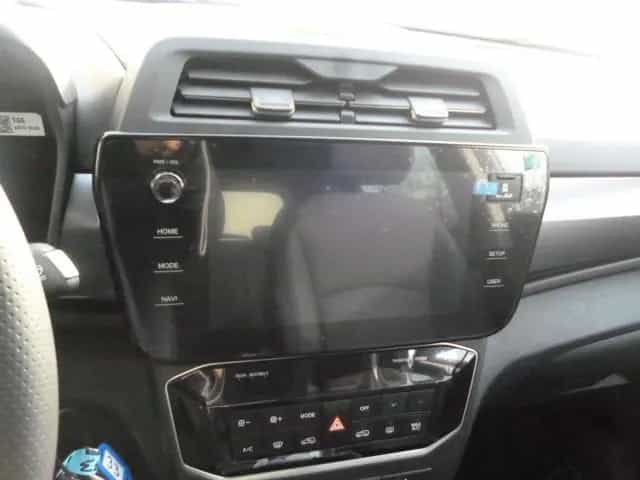 KGM Tivoli 1,5 AUTOMATIC Essential Plus METALLIC/AC null-photo-8