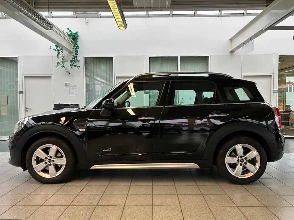 MINI Cooper Countryman ALL4, Navi, CarPlay, Pepper 06/2018-photo-2