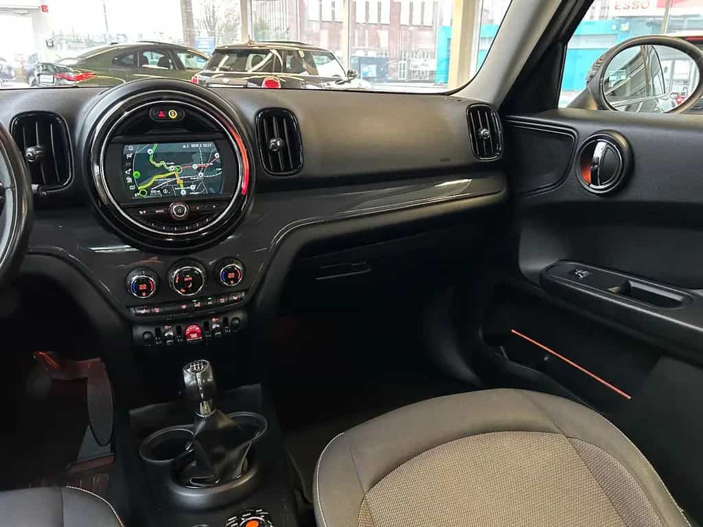 MINI Cooper Countryman ALL4, Navi, CarPlay, Pepper 06/2018-photo-9