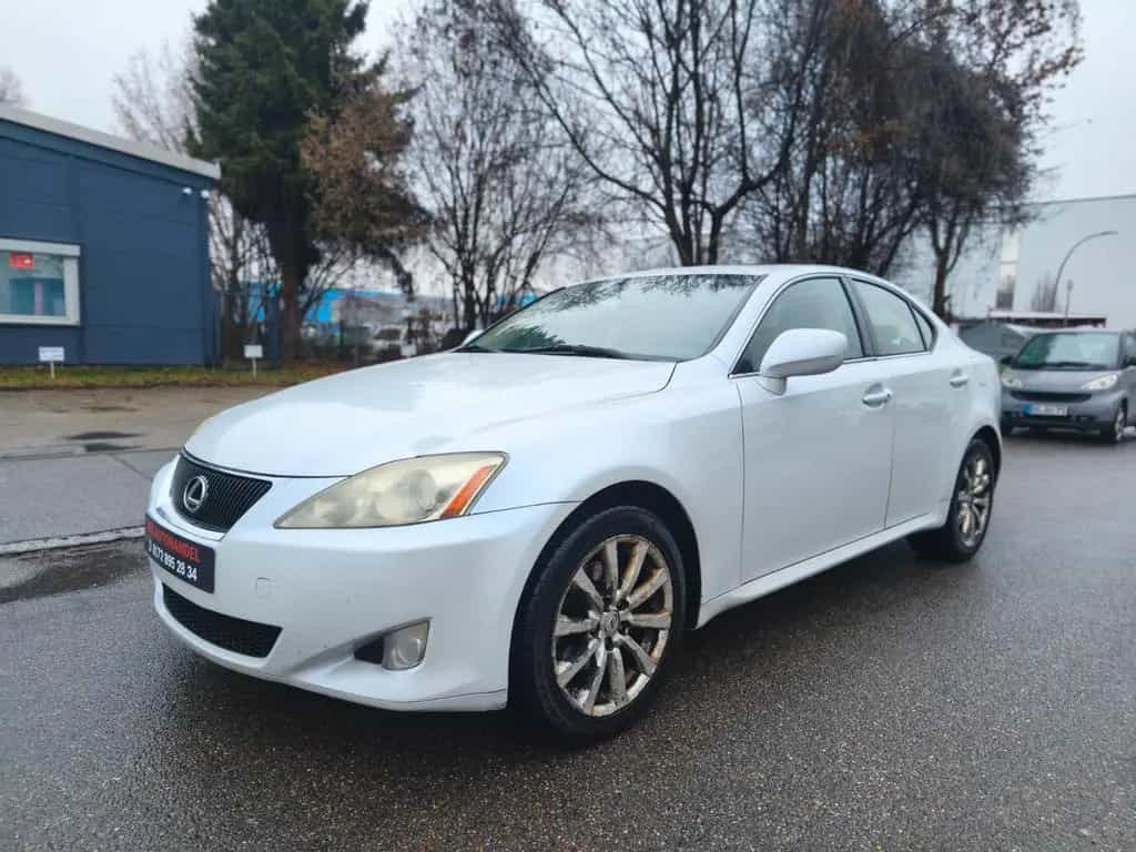 Lexus IS 250 AWD *Leder*Xenon*Kamera*Schiebedach 03/2007-photo-2