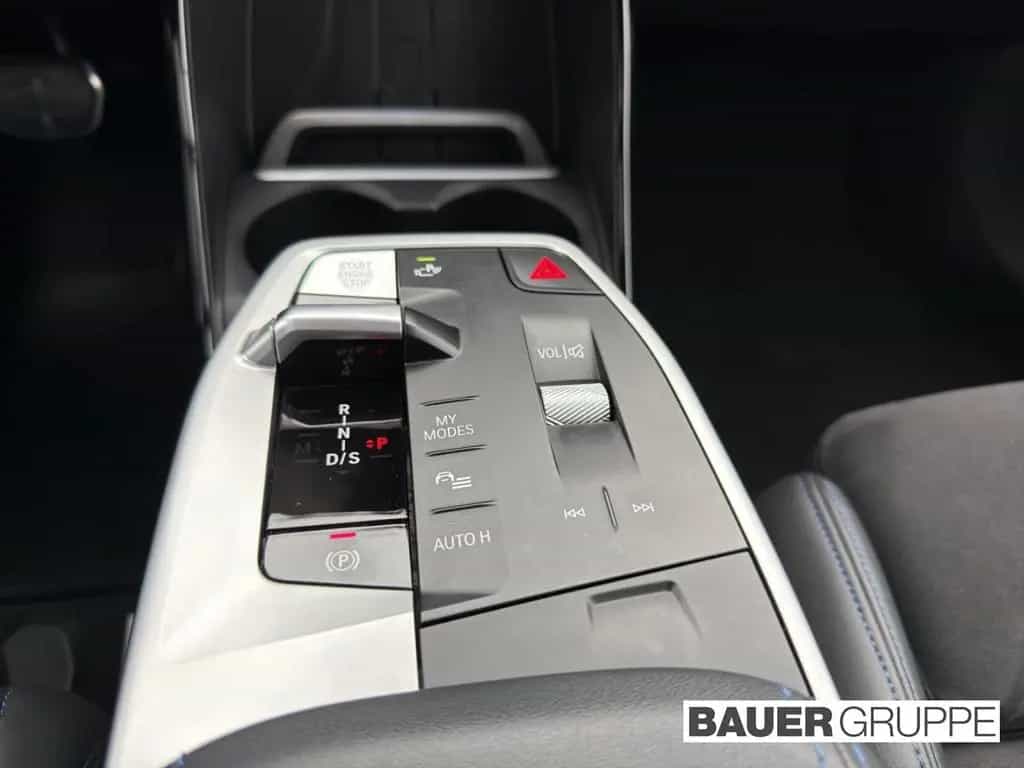 BMW 2 Series 218 Active Tourer M SPORT ACC H/K DrAss+ PREMIUM 10/2023-photo-27