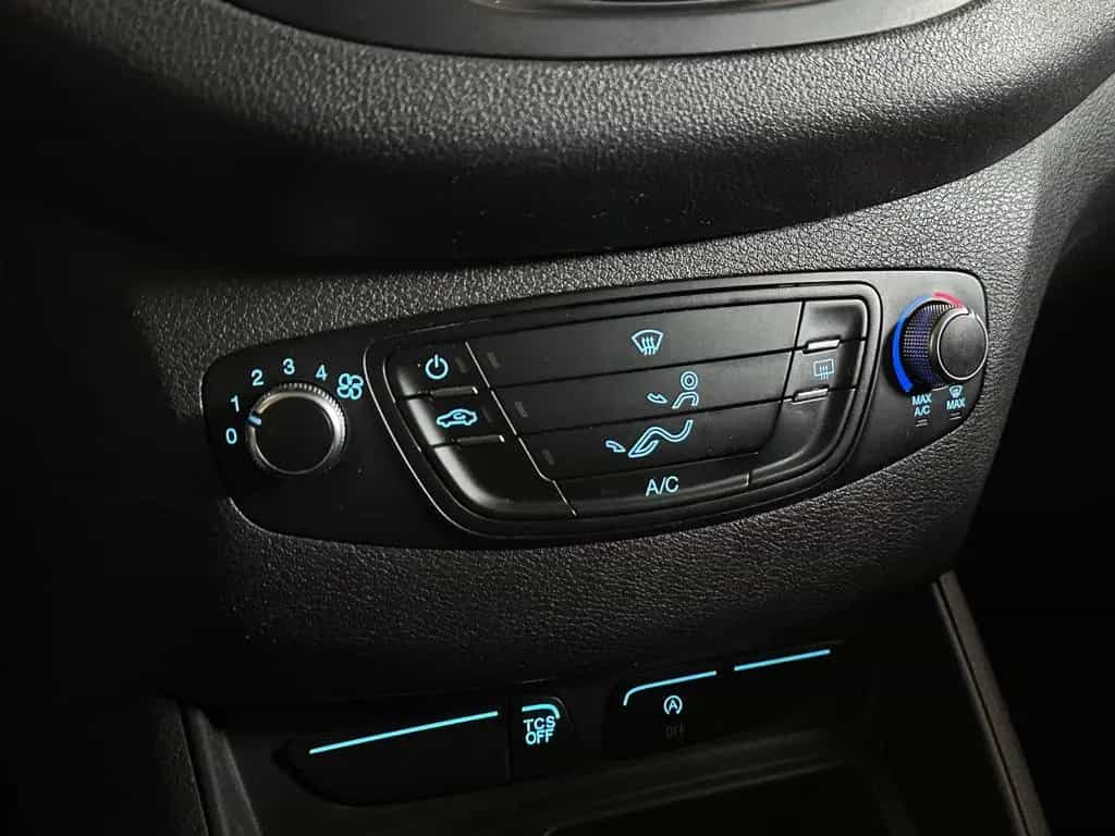 Ford Transit Courier 1.0 Trend *Klima,Multif.,DAB* 09/2021-photo-17