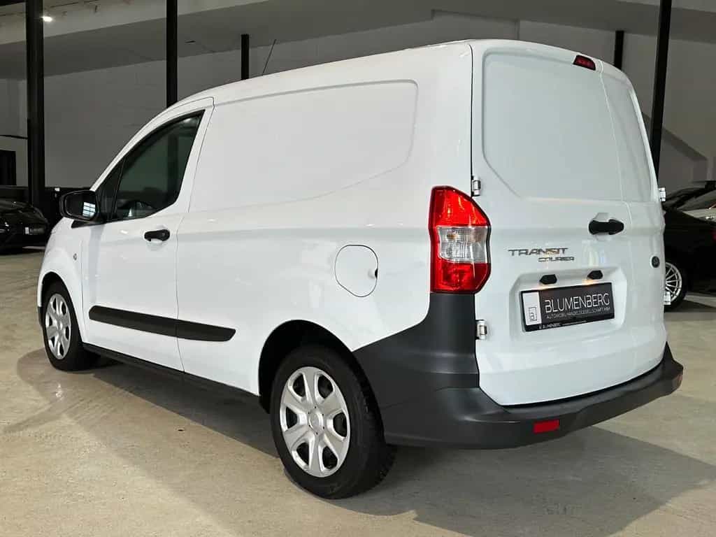 Ford Transit Courier 1.0 Trend *Klima,Multif.,DAB* 09/2021-photo-2