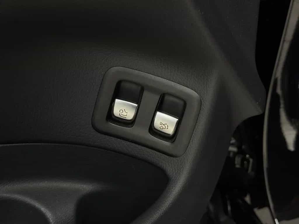 Mercedes-Benz GLC-Class 200 4MATIC AMG Line*Pano*LED*Apple|Android* 11/2019-photo-21
