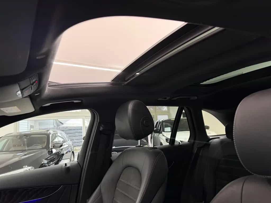 Mercedes-Benz GLC-Class 200 4MATIC AMG Line*Pano*LED*Apple|Android* 11/2019-photo-33