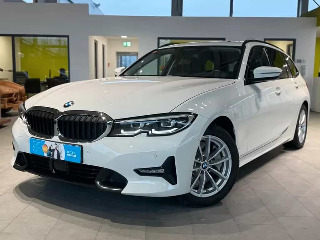 BMW 330 d Touring Sport Line*SHZ*Pano*HiFi* 06/2020-photo-0