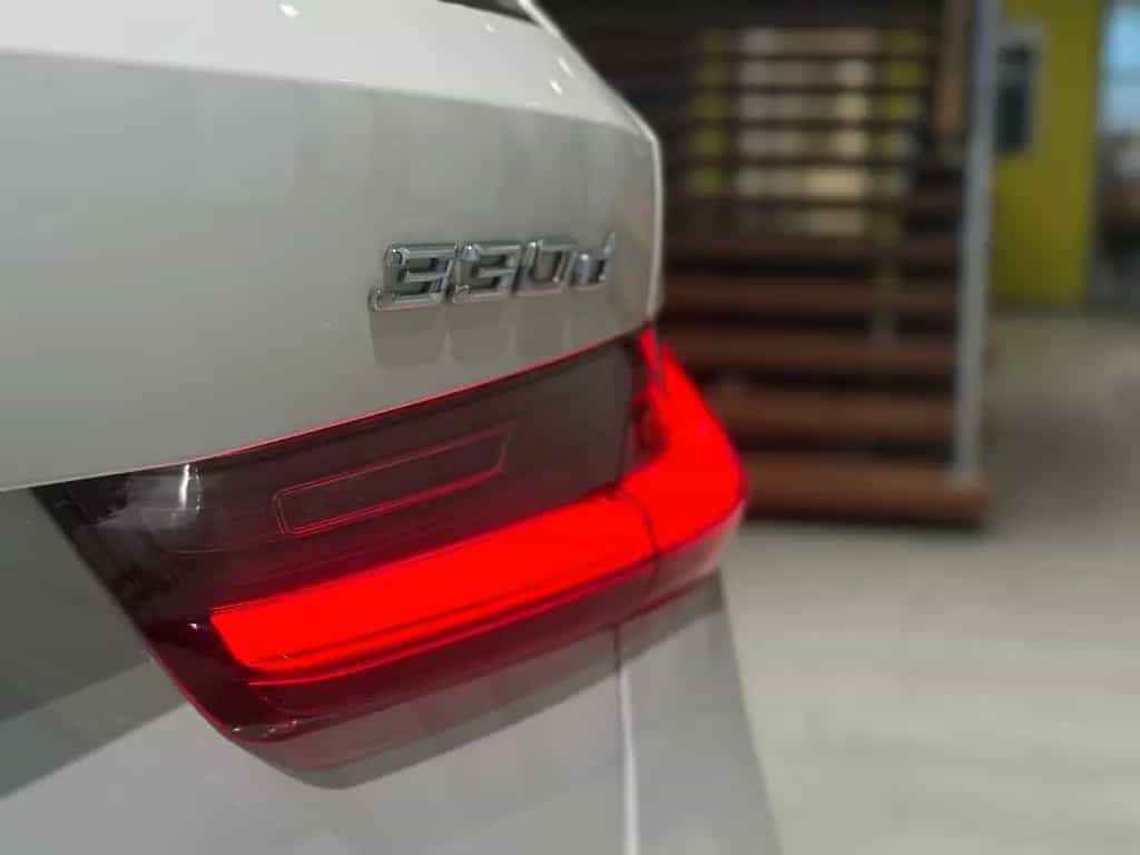 BMW 330 d Touring Sport Line*SHZ*Pano*HiFi* 06/2020-photo-6