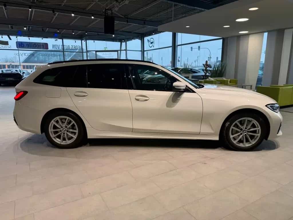 BMW 330 d Touring Sport Line*SHZ*Pano*HiFi* 06/2020-photo-8