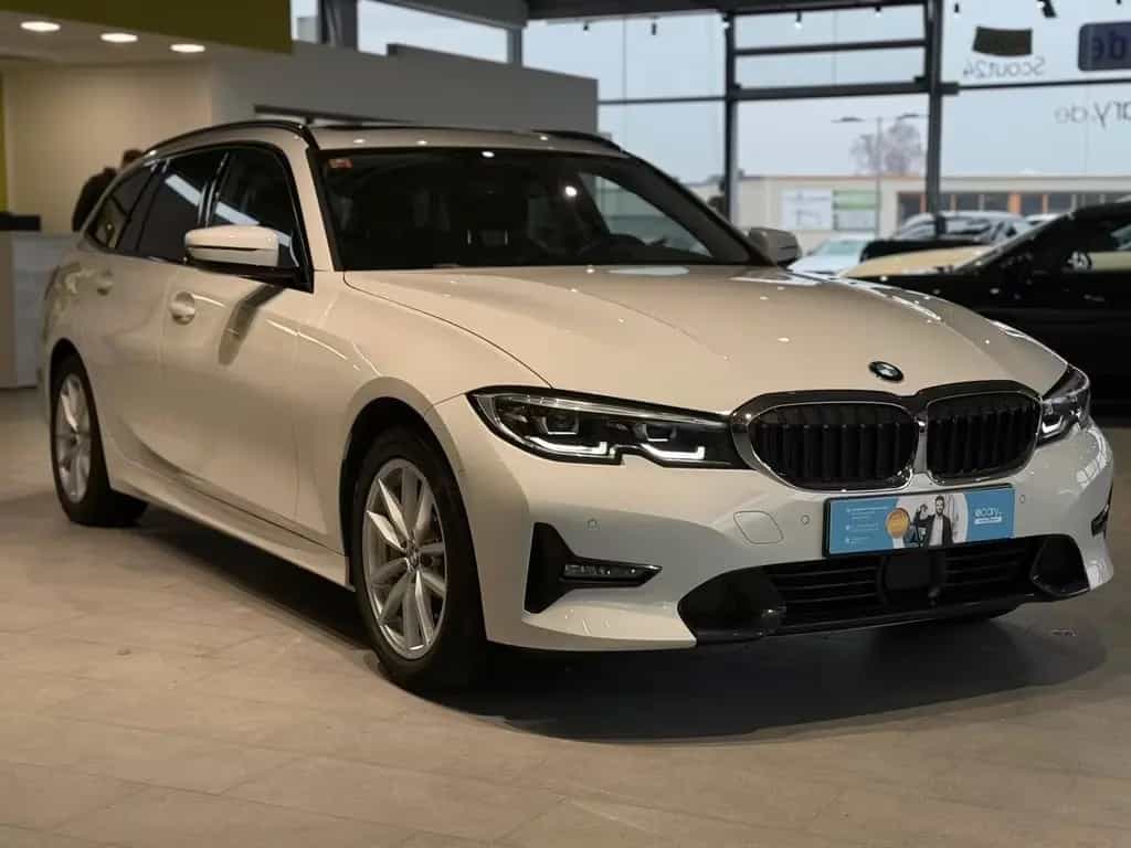 BMW 330 d Touring Sport Line*SHZ*Pano*HiFi* 06/2020-photo-9