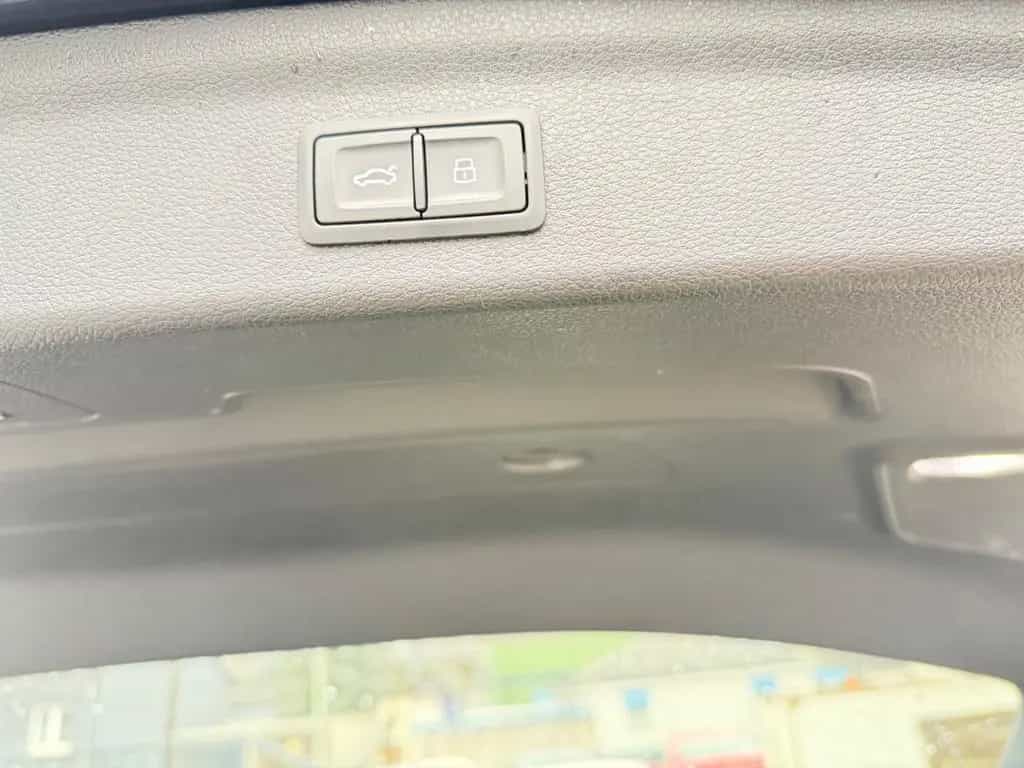 Audi Q3 40 TFSI quattro/LED/Navi/DSG/Kamera/Spurhalte 12/2019-photo-10
