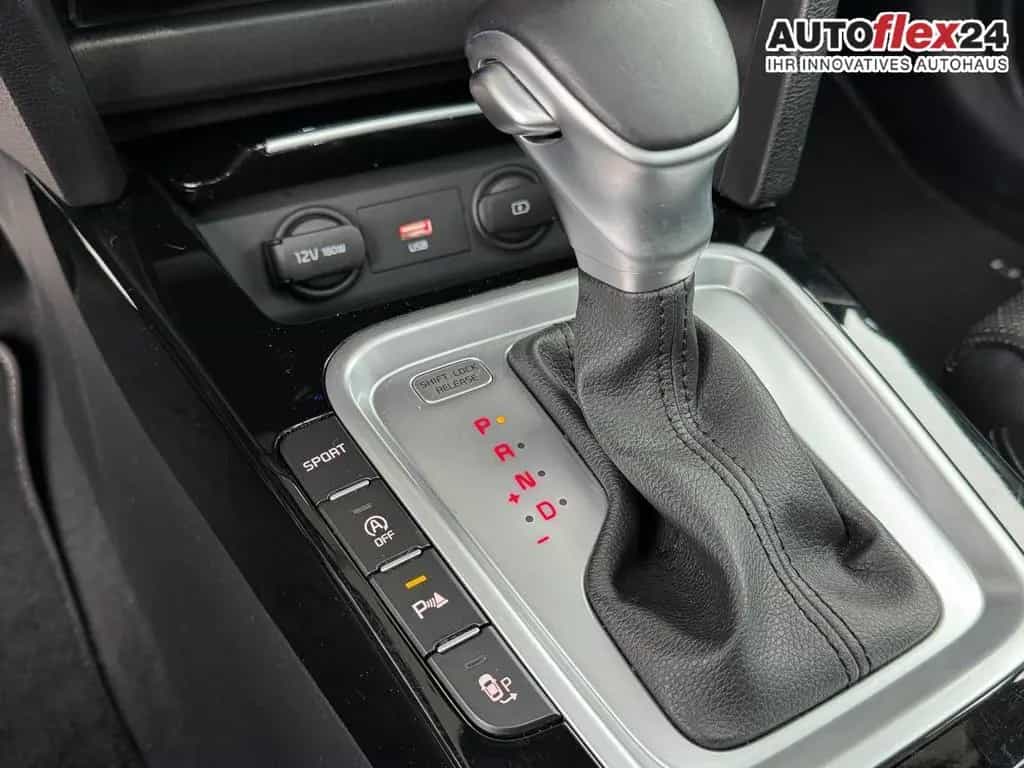 Kia XCeed 1.6 T-GDI Platinum Edition Panorama Led... 04/2022-photo-17
