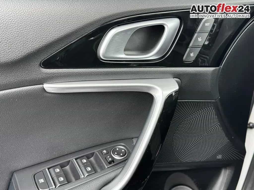 Kia XCeed 1.6 T-GDI Platinum Edition Panorama Led... 04/2022-photo-26