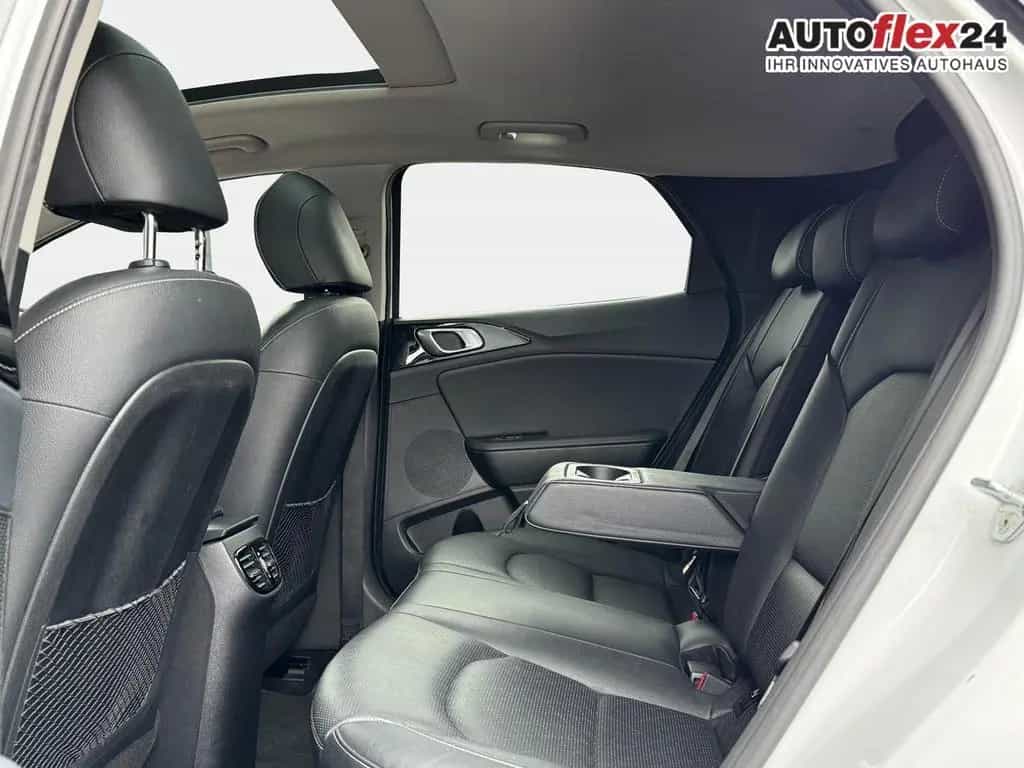 Kia XCeed 1.6 T-GDI Platinum Edition Panorama Led... 04/2022-photo-29