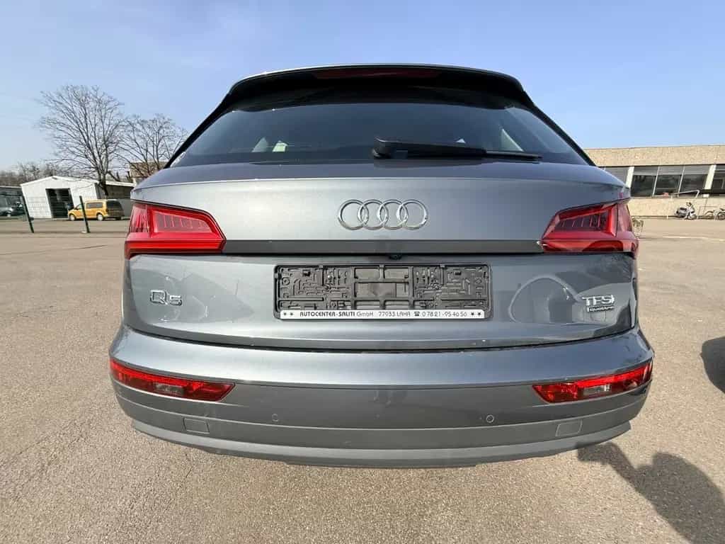 Audi Q5 quattro Automatik Navigation Xenon 11/2017-photo-10