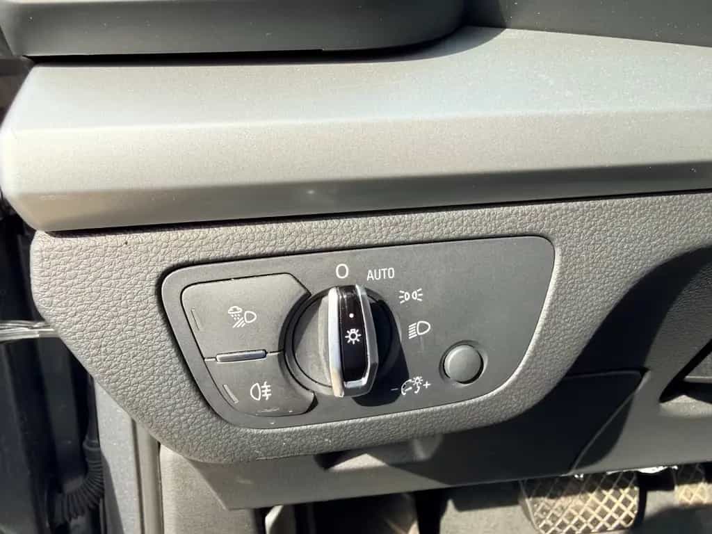 Audi Q5 quattro Automatik Navigation Xenon 11/2017-photo-23