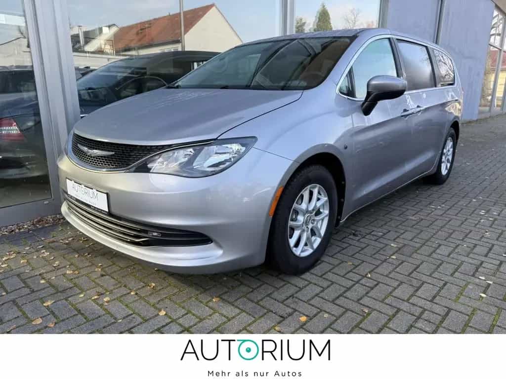 Chrysler Pacifica LPG AUTO. 7 SITZER LEDER SZHZG KAM 07/2017-photo-0