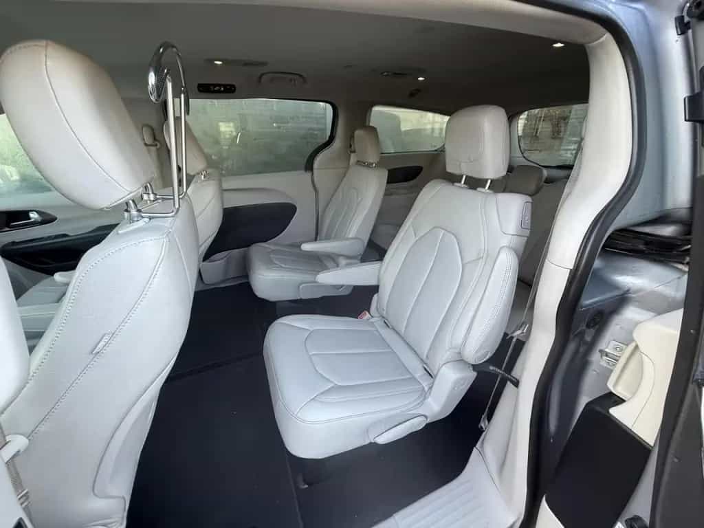 Chrysler Pacifica LPG AUTO. 7 SITZER LEDER SZHZG KAM 07/2017-photo-14