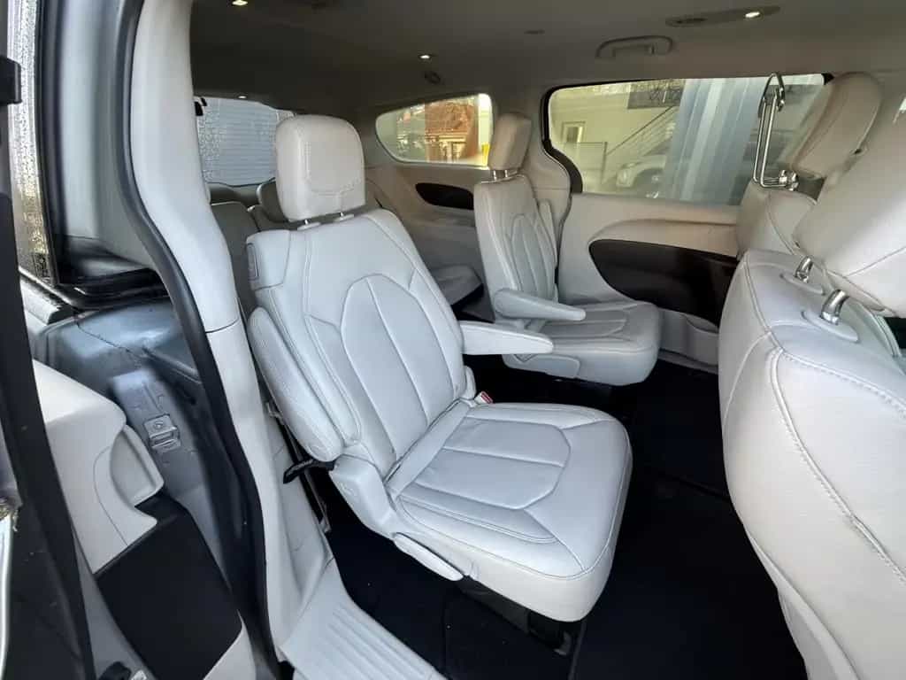 Chrysler Pacifica LPG AUTO. 7 SITZER LEDER SZHZG KAM 07/2017-photo-15