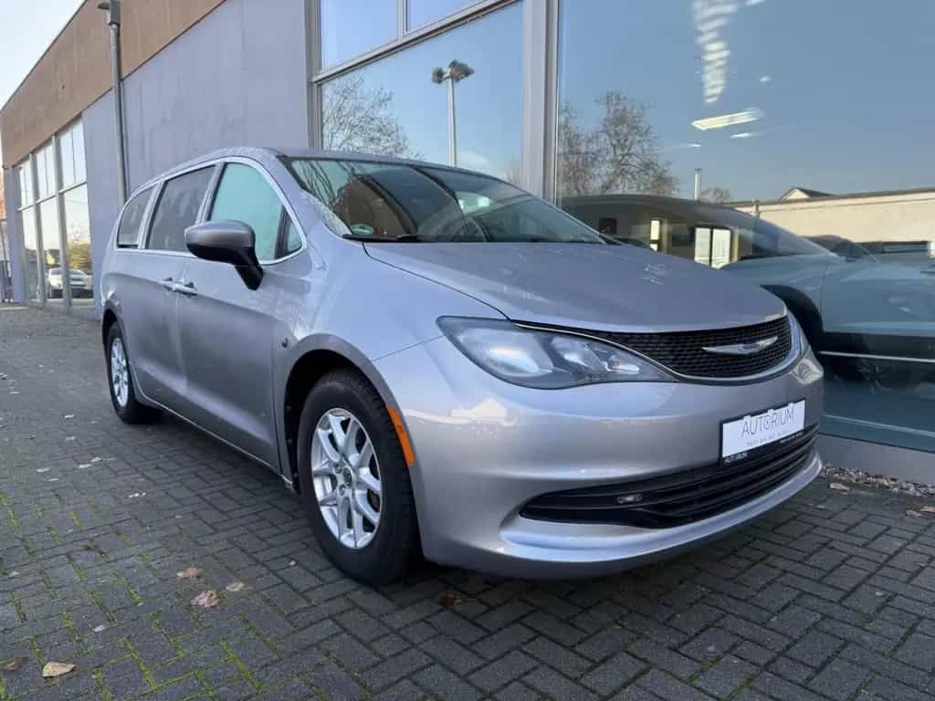 Chrysler Pacifica LPG AUTO. 7 SITZER LEDER SZHZG KAM 07/2017-photo-2